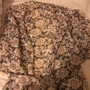 Lots of lizard thicket, and some lululemon